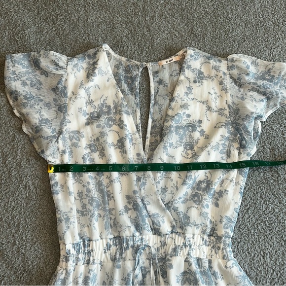 Miami Blue and White Flutter Sleeve Jumpsuit - Picture 8 of 10